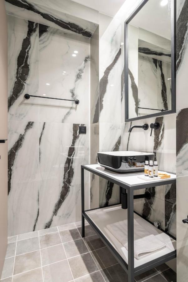 Ermou 40 Suites Афины Экстерьер фото